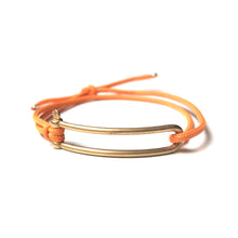 <transcy>Elongated Shackle Bracelet - Classic Orange</transcy>